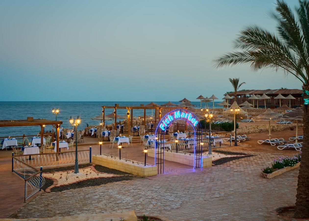 Dreams Beach Resort - Sharm El Sheikh Esterno foto The beach at the Hilton Taba