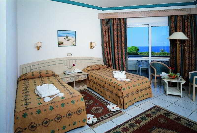Dreams Beach Resort - Sharm El Sheikh Camera foto A typical hotel room